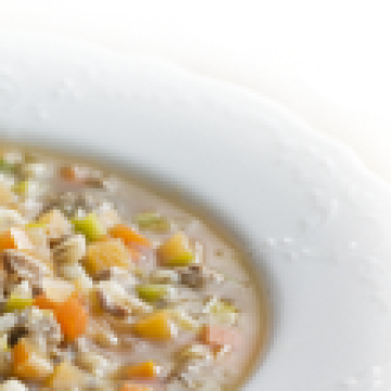 Sebzeli Arpa Çorbası