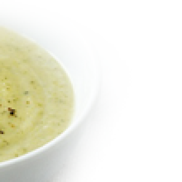 Lezzetli Brokoli ve Peynirli Çorba